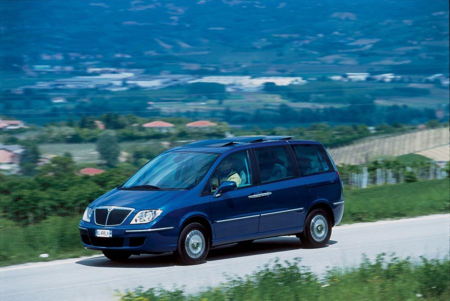  Lancia Phedra 2002 года  (фото 20 из 123)